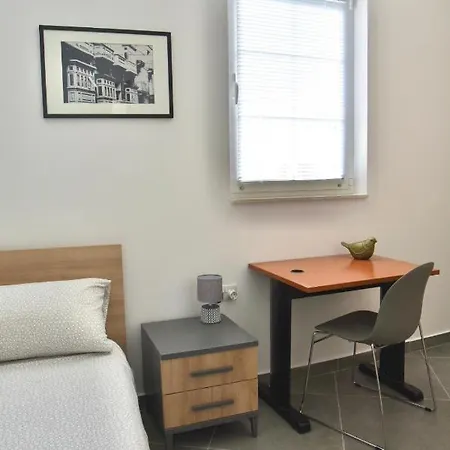Apartment Bright & Modern 2-bedroom, 4th Floor In Gzira, Malta *